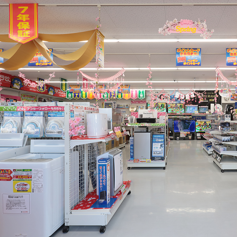 セブンプラザ重富店内風景