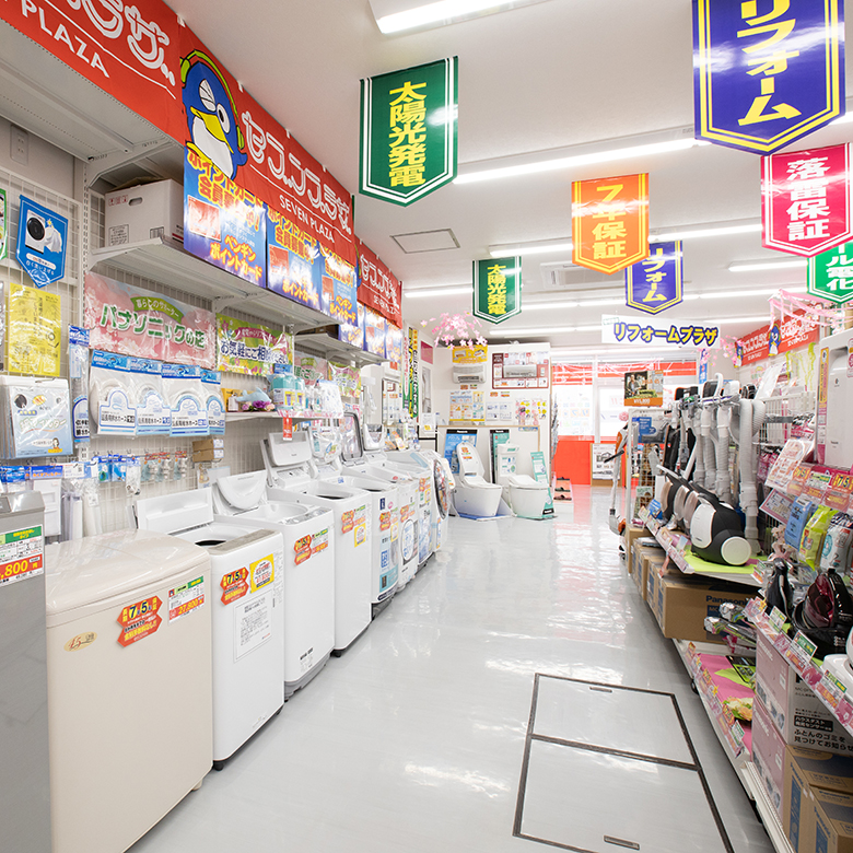 セブンプラザエース店内風景